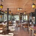 Truchas Hotel
