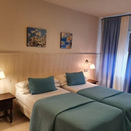 Truchas Hotel