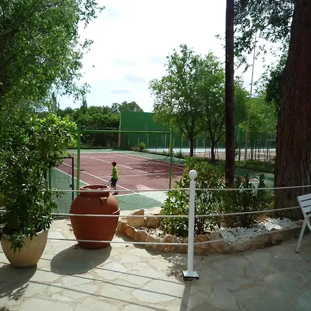 Truchas Hotel 2*