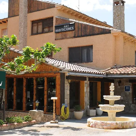 Truchas Hotel 2*